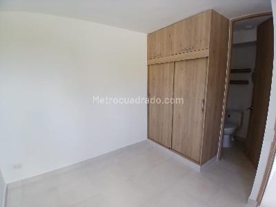 Apartamento de 2 alcobas en arriendo en Bucaros 1, Bello, 52 m² · foto 9 de 13