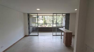 Apartamento en arriendo en Loma De San Jose, Sabaneta · foto 4 de 19