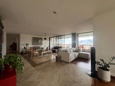 Apartamento de 4 alcobas en venta en Los Balsos 1, Medellín, 270 m² · foto 4 de 18