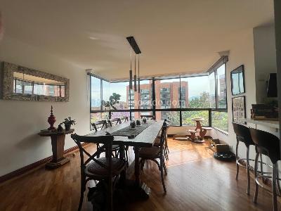 Apartamento de 4 alcobas en venta en Los Balsos 1, Medellín, 270 m² · foto 5 de 18