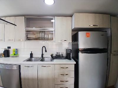 Apartamento en arriendo en Patio Bonito, Medellín · foto 8 de 16