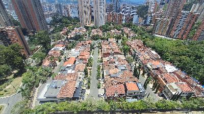 Apartamento en arriendo en Loma De San Jose, Sabaneta · foto 8 de 18