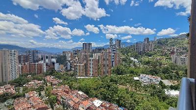 Apartamento en arriendo en Loma De San Jose, Sabaneta · foto 10 de 18