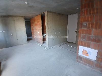 Apartamento de 2 alcobas en venta en Bucaros 1, Bello, 50 m² · foto 3 de 13
