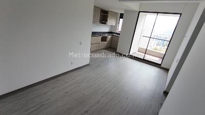 Apartamento en venta en El Poblado, Medellín · foto 3 de 15
