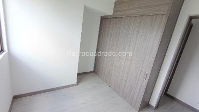 Apartamento en venta en El Poblado, Medellín · foto 8 de 15