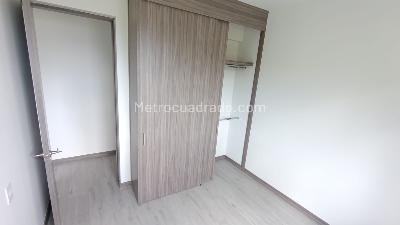 Apartamento en venta en El Poblado, Medellín · foto 9 de 15