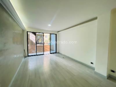 Apartamento de 3 alcobas en arriendo en Lorena, Medellín, 174 m² · foto 2 de 11