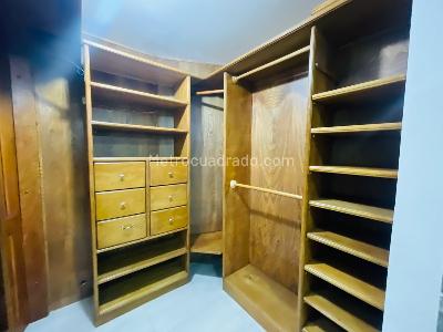 Apartamento de 3 alcobas en arriendo en Lorena, Medellín, 174 m² · foto 9 de 11