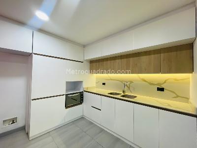 Apartamento de 3 alcobas en arriendo en Lorena, Medellín, 174 m² · foto 11 de 11