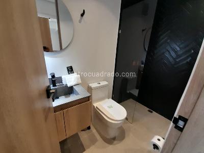 Apartamento de 1 alcoba en arriendo en Conquistadores, Medellín, 40 m² · foto 13 de 14