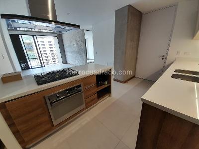 Apartamento en arriendo en Ciudad Del Rio, Medellín · foto 4 de 16