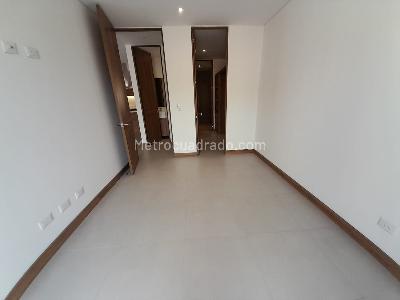Apartamento en arriendo en Ciudad Del Rio, Medellín · foto 11 de 16
