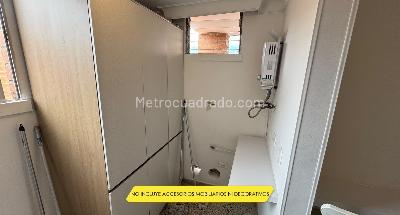 Apartamento de 3 alcobas en arriendo en Las Playas, Medellín, 86 m² · foto 7 de 12