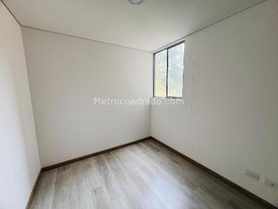 Apartamento de 3 alcobas en venta en Loma De San Jose, Sabaneta, 78 m² · foto 14 de 14