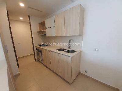 Apartamento de 2 alcobas en arriendo en El Poblado, Medellín, 89 m² · foto 5 de 16
