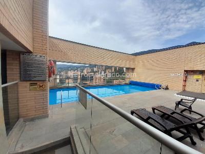 Apartamento de 2 alcobas en arriendo en El Poblado, Medellín, 89 m² · foto 15 de 16
