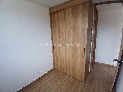 Apartamento de 2 alcobas en arriendo en Bucaros 1, Bello, 52 m² · foto 10 de 11
