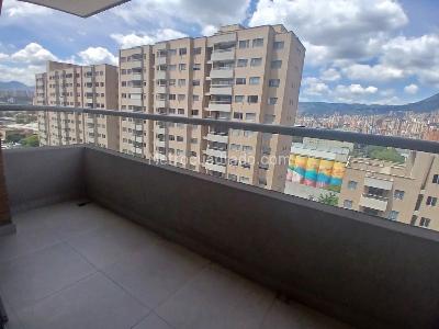 Apartamento en arriendo en Villagrande, Envigado · foto 3 de 19