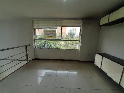 Apartamento de 3 alcobas en arriendo en Los Balsos 1, Medellín, 120 m² · foto 3 de 17