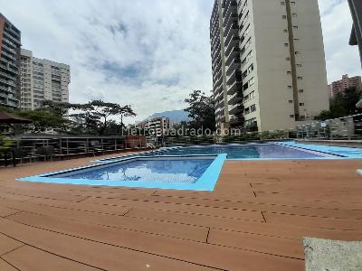 Apartamento de 3 alcobas en arriendo en Los Balsos 1, Medellín, 120 m² · foto 16 de 17