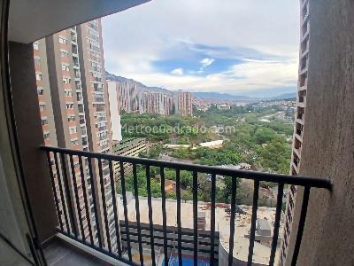 Apartamento en arriendo en La Gabriela, Bello · foto 2 de 12