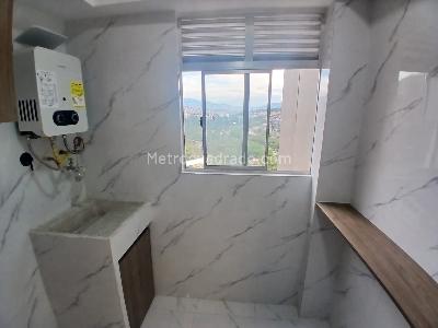 Apartamento en arriendo en La Gabriela, Bello · foto 3 de 12