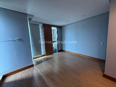 Apartamento de 2 alcobas en arriendo en Los Balsos 1, Medellín, 180 m² · foto 10 de 15