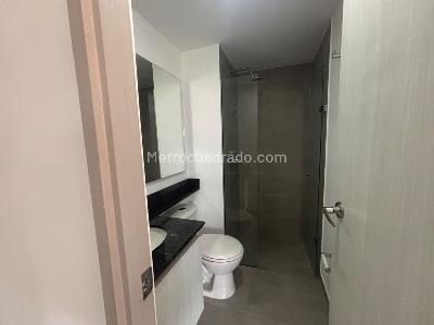Apartamento de 3 alcobas en arriendo en Las Lomitas, Sabaneta, 92 m² · foto 5 de 12