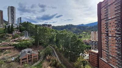 Apartamento de 3 alcobas en arriendo en Loma De San Jose, Sabaneta, 75 m² · foto 3 de 20