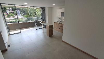 Apartamento de 3 alcobas en arriendo en Loma De San Jose, Sabaneta, 75 m² · foto 7 de 20
