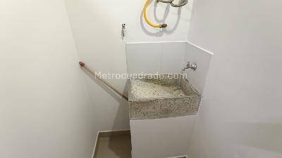 Apartamento de 2 alcobas en arriendo en San Bernardo, Medellín, 65 m² · foto 7 de 12
