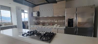 Apartamento en arriendo en Castropol, Medellín · foto 7 de 15