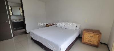 Apartamento en arriendo en Castropol, Medellín · foto 8 de 15