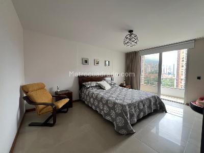 Apartamento en venta en Castropol, Medellín · foto 9 de 18