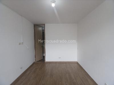 Apartamento de 3 alcobas en arriendo en Prados De Sabaneta, Sabaneta, 75 m² · foto 14 de 20