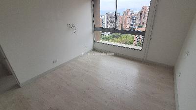 Apartamento de 2 alcobas en arriendo en Loma Del Escobero, Envigado, 81 m² · foto 9 de 17