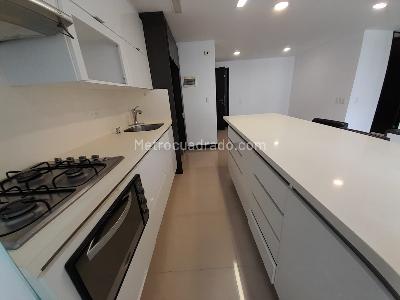 Apartamento de 1 alcoba en arriendo en Los Balsos 1, Medellín, 55 m² · foto 7 de 17
