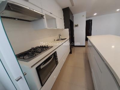Apartamento de 1 alcoba en arriendo en Los Balsos 1, Medellín, 55 m² · foto 8 de 17