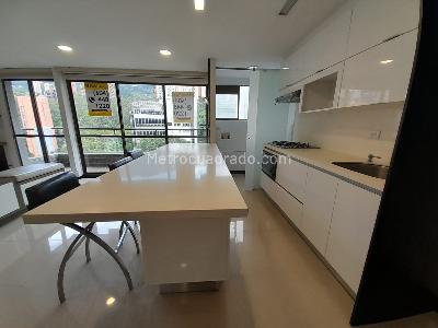 Apartamento de 1 alcoba en arriendo en Los Balsos 1, Medellín, 55 m² · foto 9 de 17