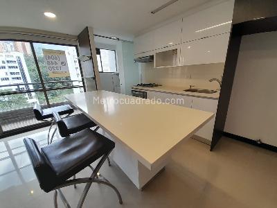 Apartamento de 1 alcoba en arriendo en Los Balsos 1, Medellín, 55 m² · foto 10 de 17