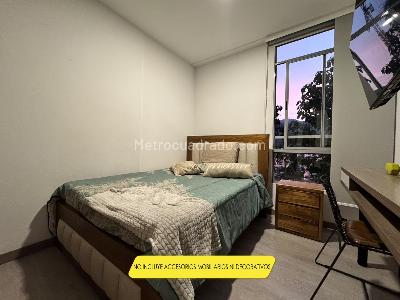 Apartamento de 3 alcobas en arriendo en Loma De Las Brujas, Envigado, 96 m² · foto 9 de 15
