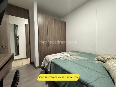 Apartamento de 3 alcobas en arriendo en Loma De Las Brujas, Envigado, 96 m² · foto 10 de 15