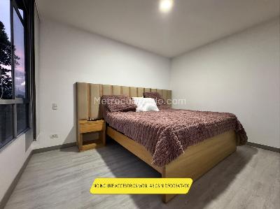 Apartamento de 3 alcobas en arriendo en Loma De Las Brujas, Envigado, 96 m² · foto 11 de 15