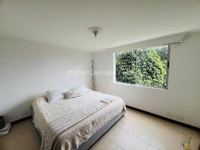 Apartamento en venta en Loma Benedictinos, Envigado · foto 2 de 18