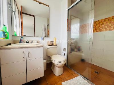 Apartamento en venta en Loma Benedictinos, Envigado · foto 7 de 18