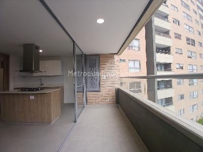 Apartamento de 3 alcobas en arriendo en Loma De San Jose, Sabaneta, 89 m² · foto 10 de 18