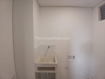 Apartment for rent in Loma De San Jose, Sabaneta