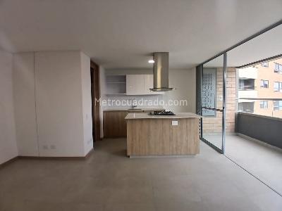 Apartamento de 3 alcobas en arriendo en Loma De San Jose, Sabaneta, 89 m² · foto 5 de 18