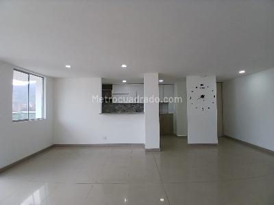 Apartamento de 3 alcobas en arriendo en Colinas Del Sur, Itagüí, 105 m² · foto 7 de 20